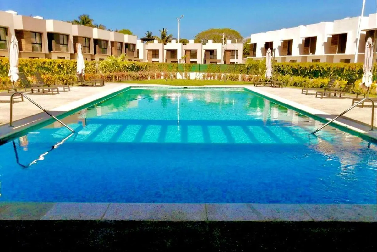 Private Jacuzzi, Pool, 2 Level House Private Coto Villa Mezcales  0*, Mezcales (Nayarit) Mexico